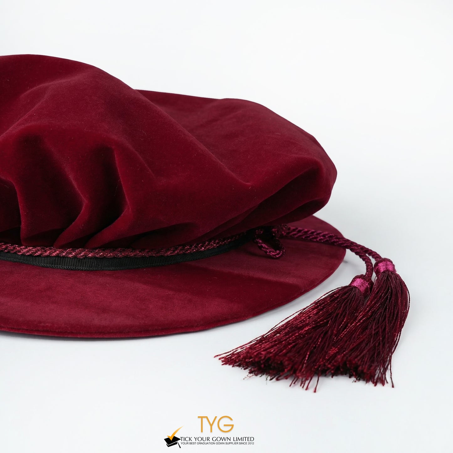 Doctoral Bonnet (Maroon)